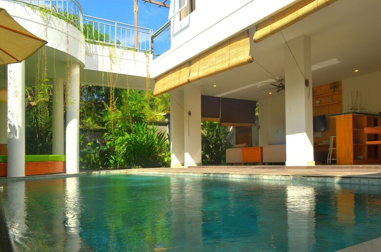 Del Mar Beach Villas-3 Bedroom Private Pool