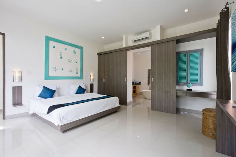 Del Mar Beach Villas-3 Bedroom Private Pool