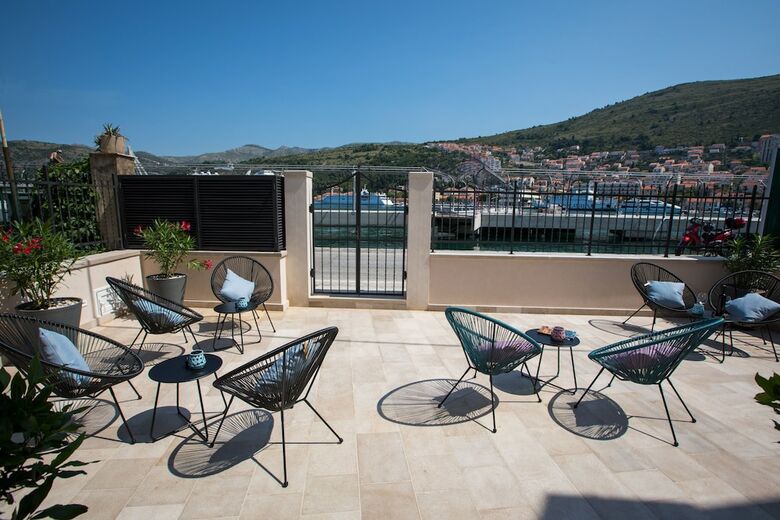 Hotel Bova Luxury Rooms