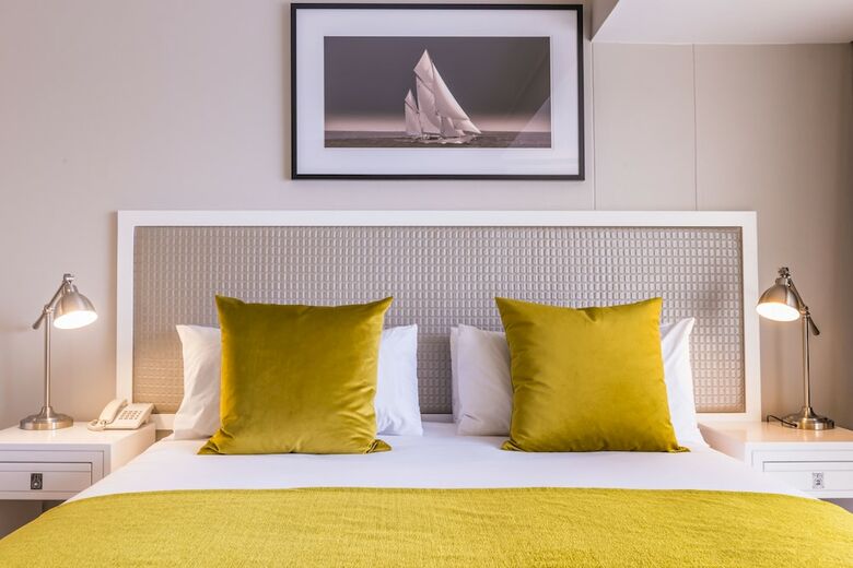 Aha Simon's Town Quayside Hotel