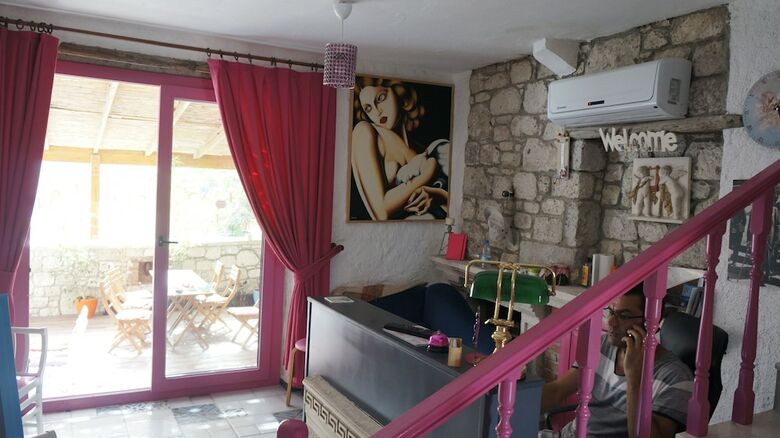 Hotel Aladam Otel