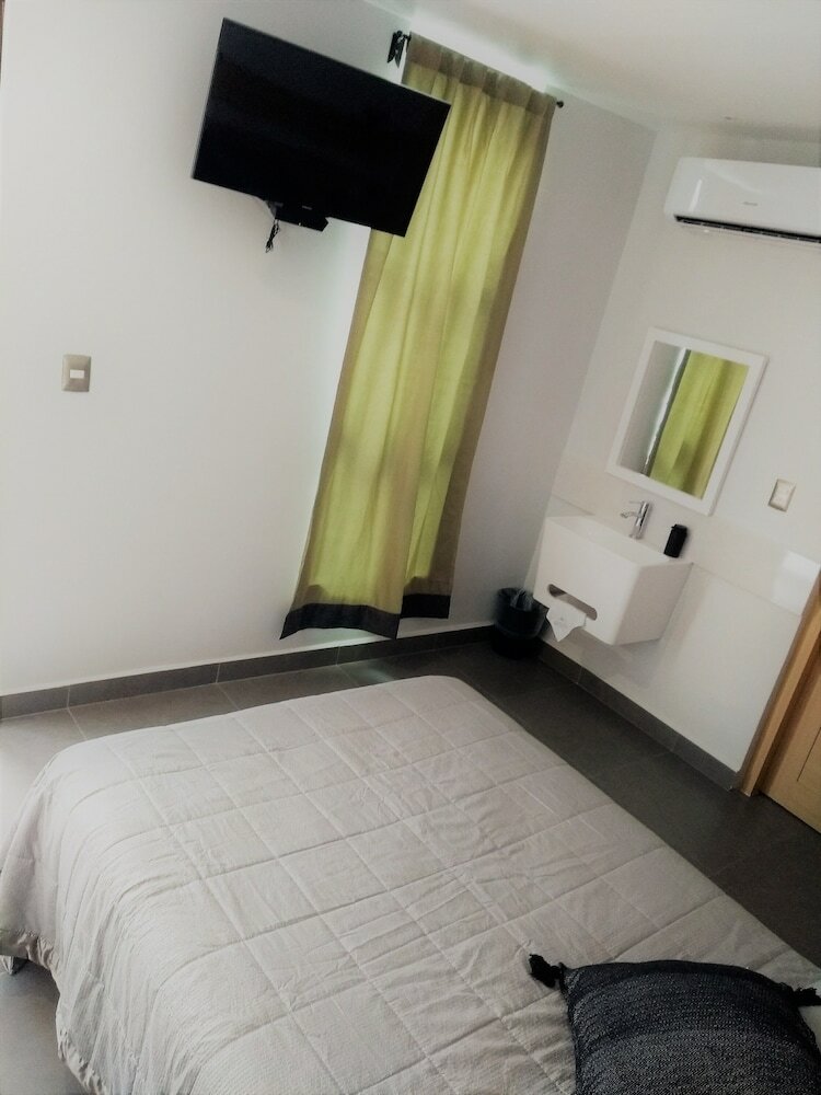 Maria Ines Hotel Suite