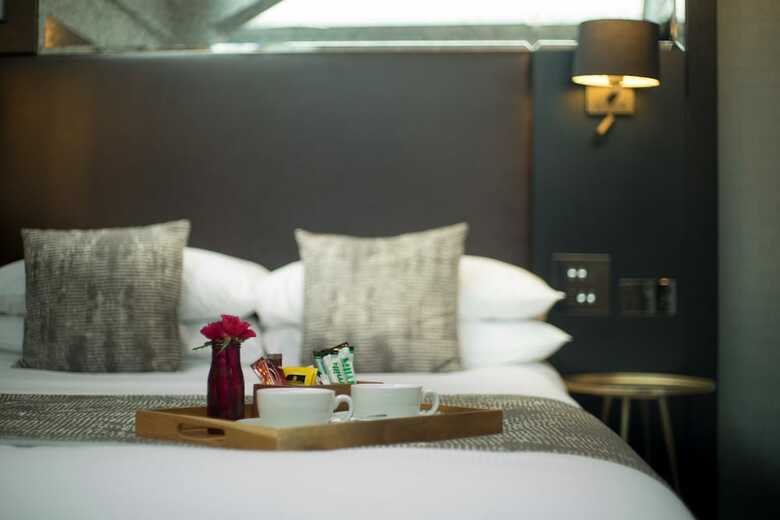 Camden Enterprise Hotel
