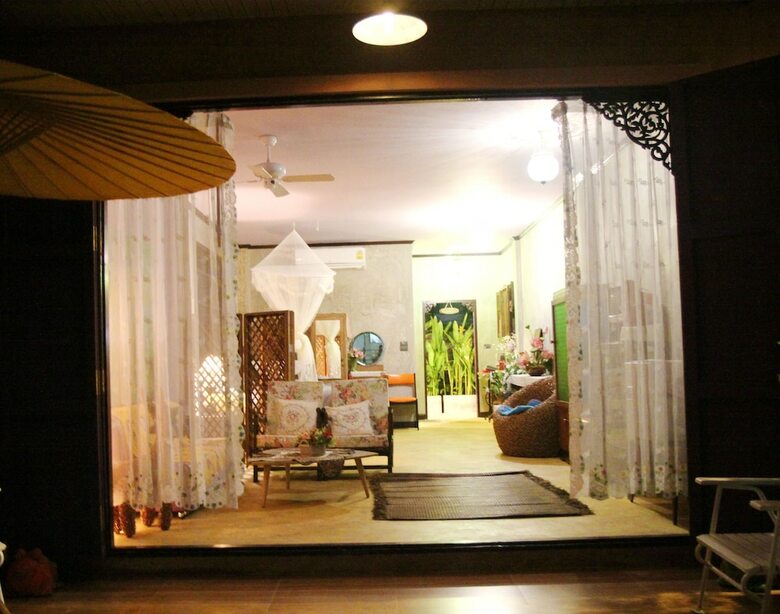 Hotel Bang Luang House