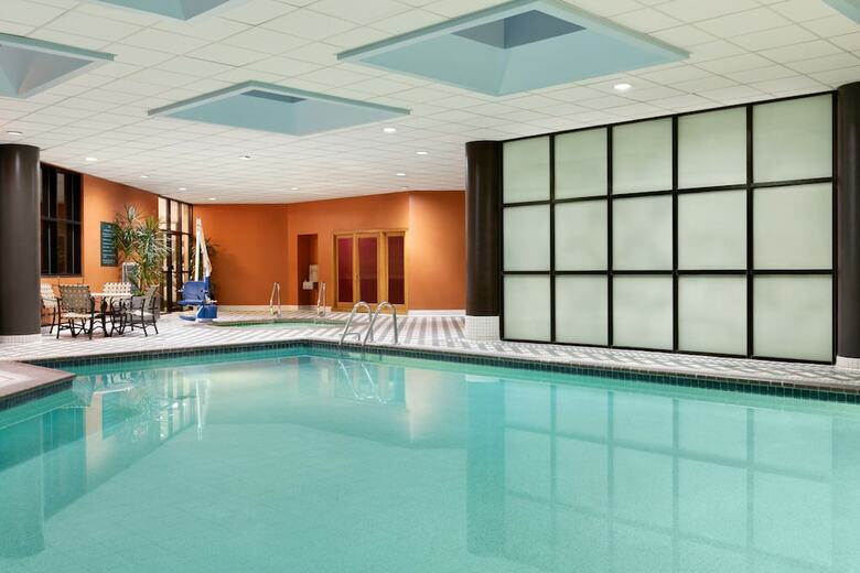 Hotel Crowne Plaza Auburn Hills