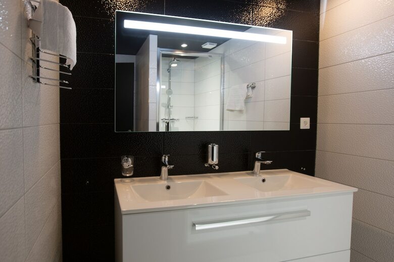 Apartamentos 1834 & Spa
