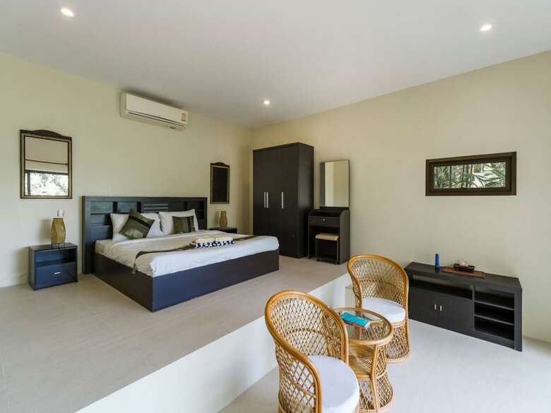 4 Bedroom Sea View Villa - Pad Thai