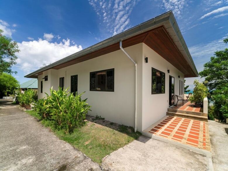4 Bedroom Sea View Villa - Pad Thai