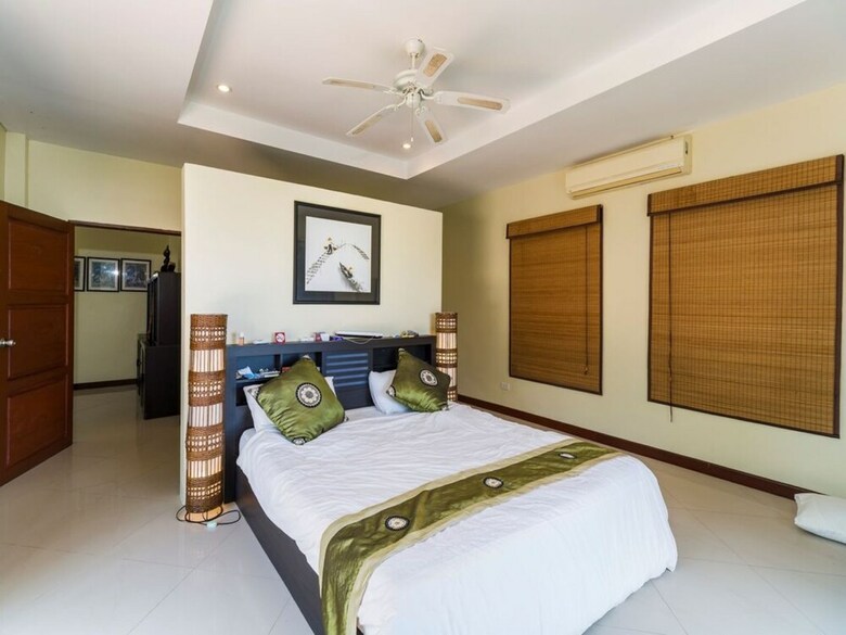 4 Bedroom Sea View Villa - Pad Thai