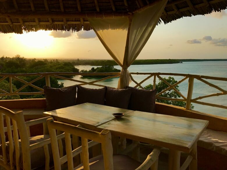 Posada Rock And Sea Resort