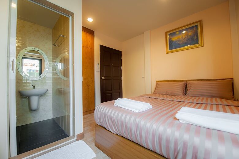Hostal Full House Khaosan - Hostel