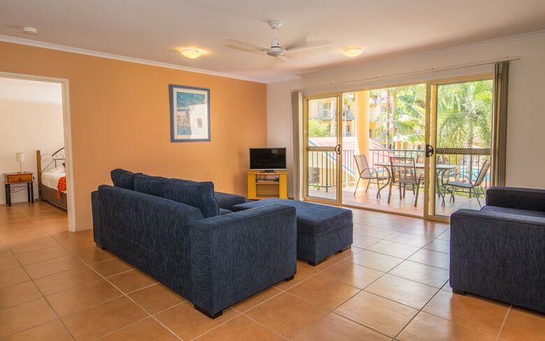 Apartamentos Beach Court