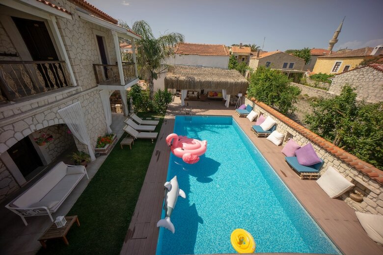 Nobela Yalcinkaya Hotel