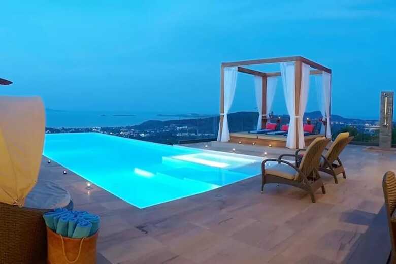 9 Bedroom Sea View Villa Blue
