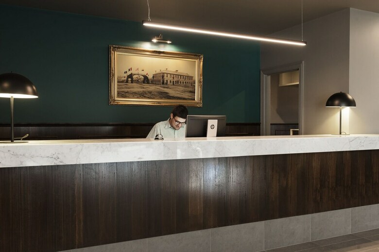 Motel Criterion Hotel Sale