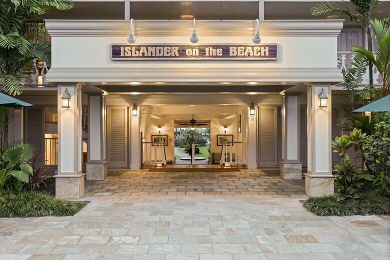 Hotel Aston Islander On The Beach