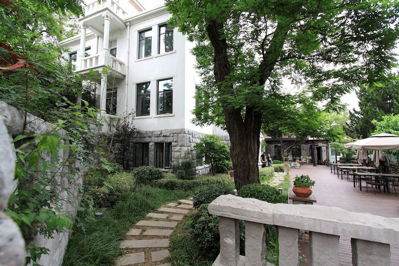 Villa No.5 Hengshan Road Cultural Hotel