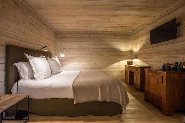 Le Cerf Amoureux Hotel