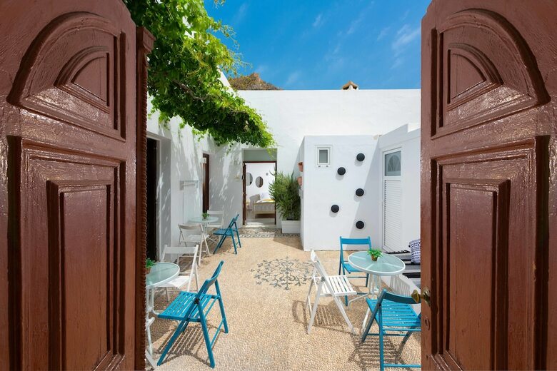 Apartamentos Lindos Citrin Suites
