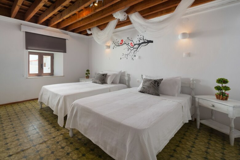 Apartamentos Lindos Citrin Suites