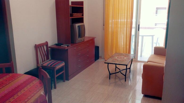 Apartamentos Acv - Vistamar I-1� L�nea Planta 2 Norte