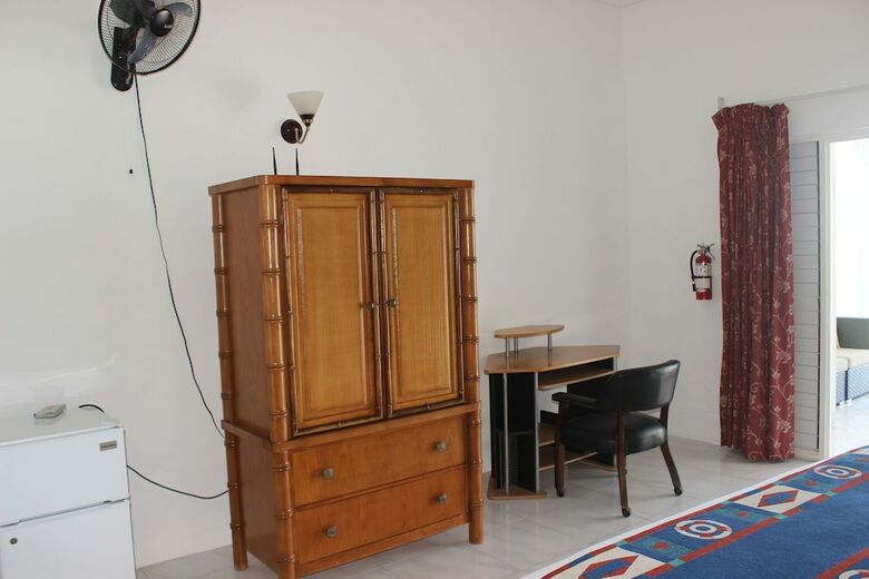 Hotel All Nations Guesthouse