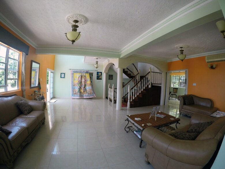 Hotel All Nations Guesthouse