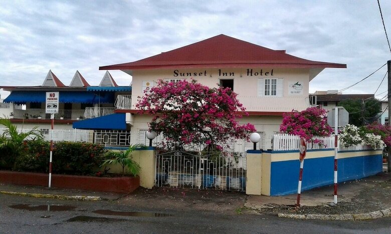 Sunset Inn Hotel