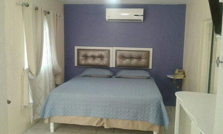 Sunset Inn Hotel