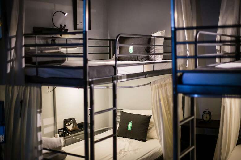 Hostal Nomada Urban Beach Hostel - Adults Only