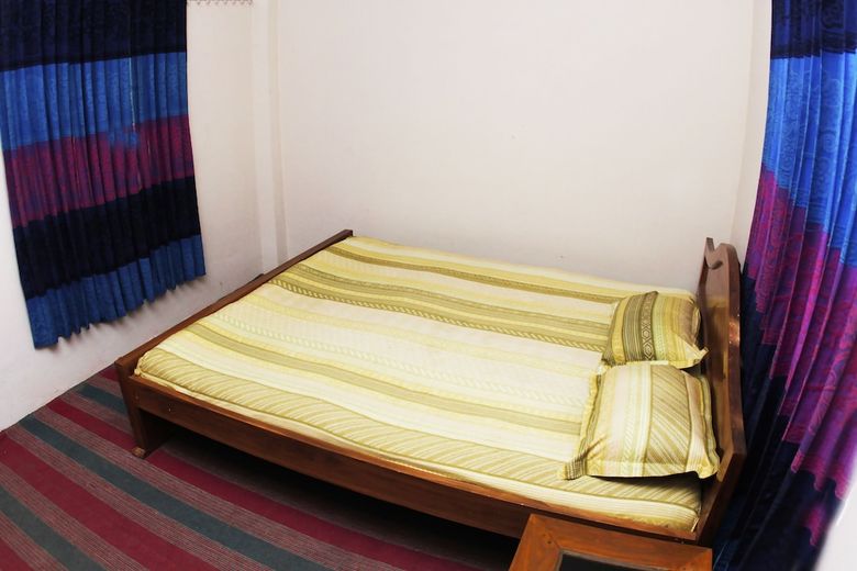 Hotel Himachol Tourist Lodge