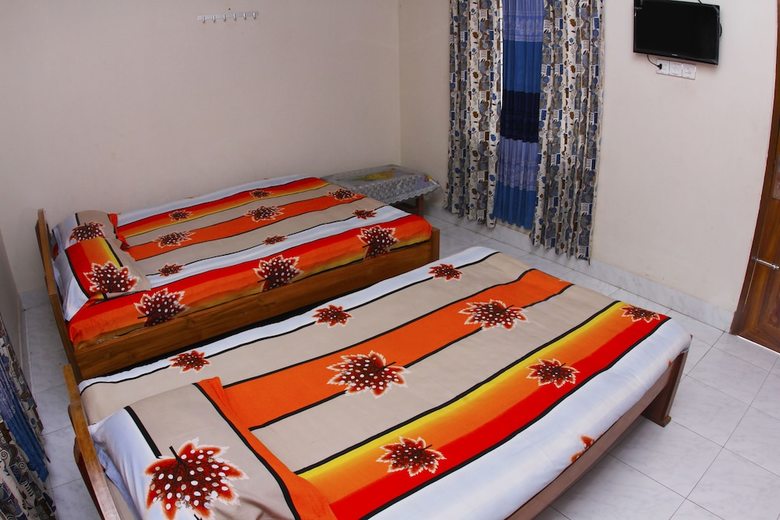 Hotel Himachol Tourist Lodge