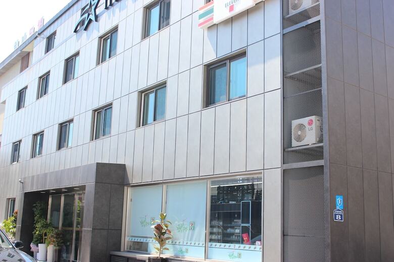 The Lucete Hotel