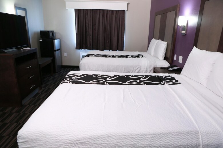 Hotel Home Inn And Suites