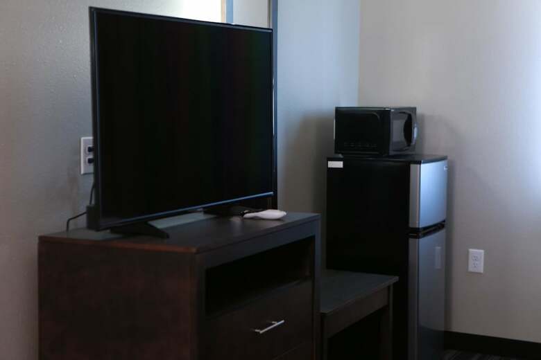 Hotel Home Inn And Suites