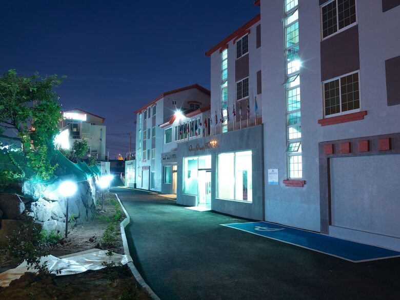 Jeju Ocean Family Hotel