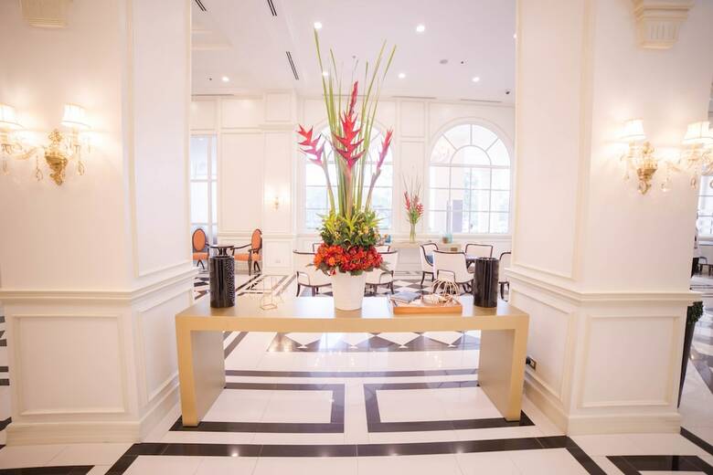 Rizal Park Hotel