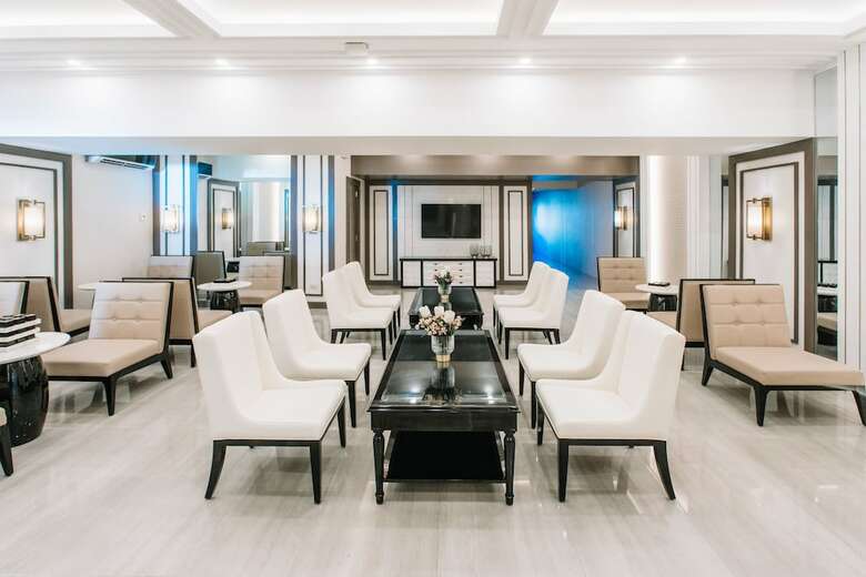 Rizal Park Hotel