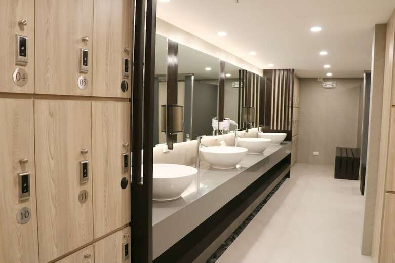 Rizal Park Hotel