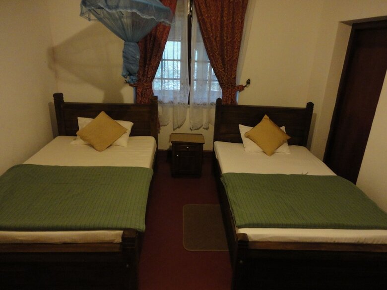 Hotel Castlereigh Holiday Bungalow