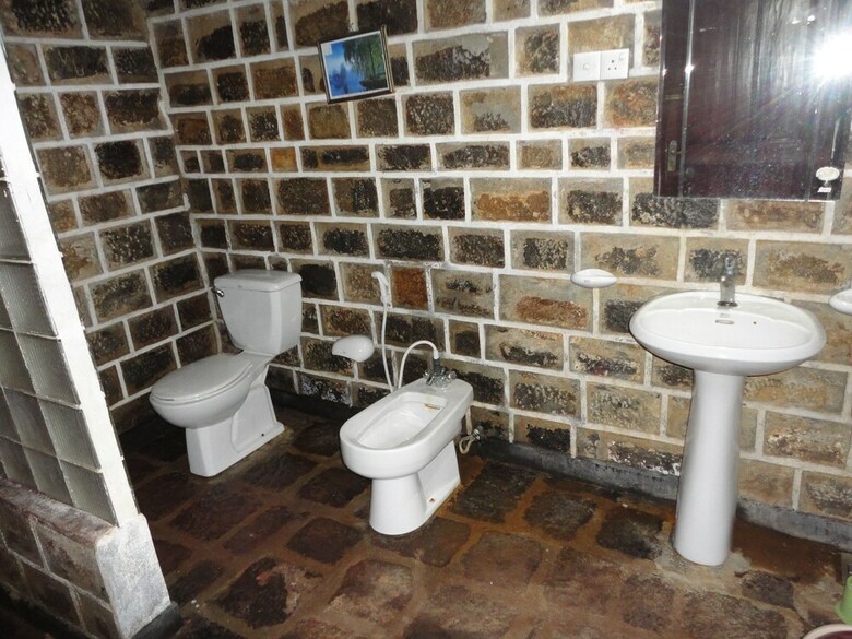 Hotel Castlereigh Holiday Bungalow