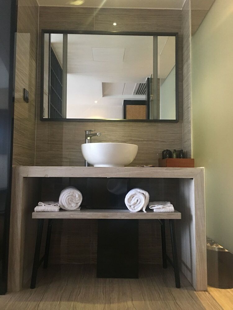 Relaxed Season Hotel Shenzhen Dongmen Branch