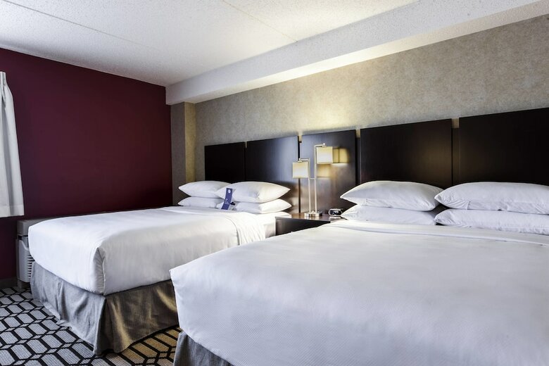 Delta Hotels By Marriott Fargo