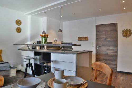 Hostal G�stehaus Sch�nanger