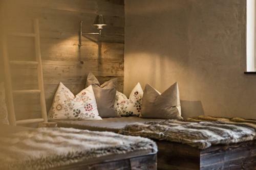 Hostal G�stehaus Sch�nanger