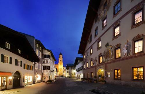 Post-hotel