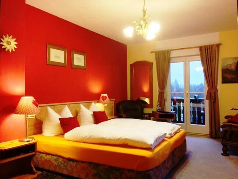 Hostal B�ckeralm� - Hotel Garni Am Schmalensee
