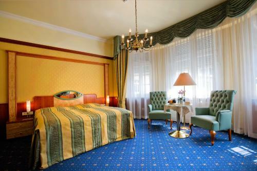 H�cker�s Grand Hotel