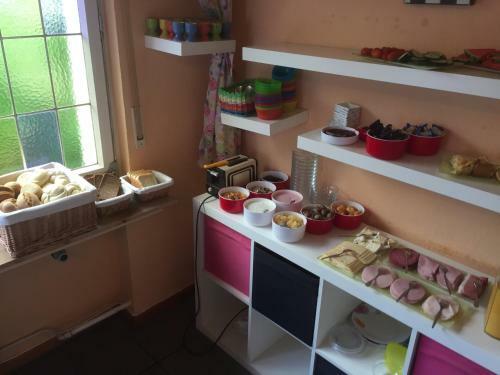 Hostal Familie Hotel Kameleon