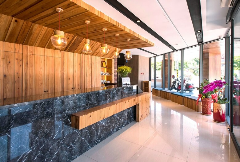 Traveller-inn Tiehua Hotel